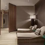 Marriott Executive Tema World