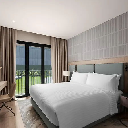 Marriott Executive Tema World Hotel *
