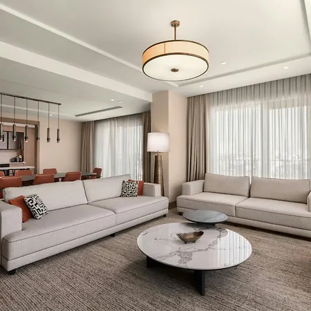 Marriott Executive Tema World *
